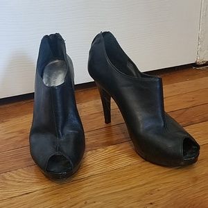 Nine West Leather Peeptoe Heels Shooties Booties
